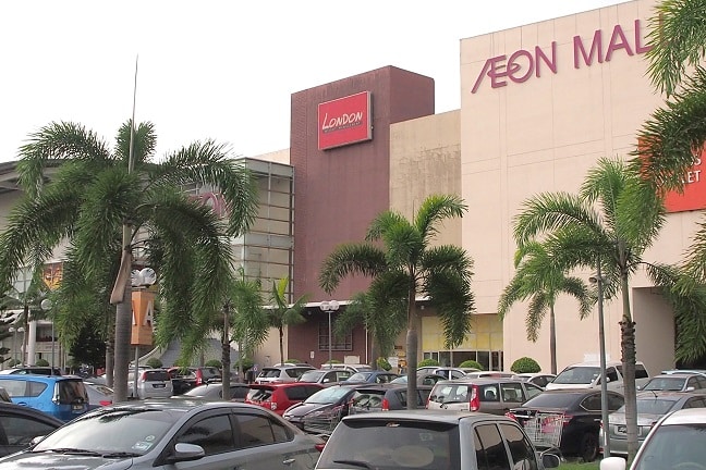 Aeon mall Johor Bahru. Walking distance from Princeton Hotel.
